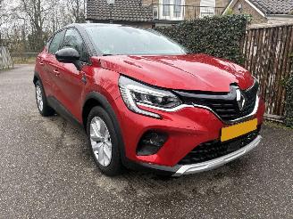 krockskadad bil auto Renault Captur 1.0 TCe  Techno 92PK TWINCOLLOR 2023/10