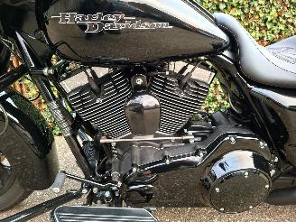 Harley-Davidson  FLHX Street Glide Full Black picture 17