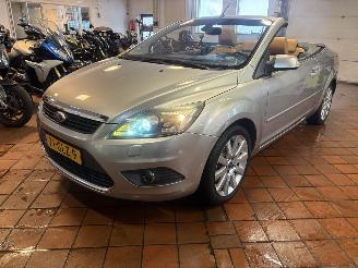 Schadeauto Ford Focus CABRIO 145PK AUTOMAAT NAP 2008/7