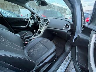 Opel Astra 1.4 Turbo 16V Hatchback 4Dr Benzine 1.364cc 88kW (120pk) FWD 2010-10/2015-10 (PD6EU; PE6EC; PE6EU; PF6EC; PF6EU) A14NET picture 21