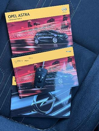 Opel Astra 1.4 Turbo 16V Hatchback 4Dr Benzine 1.364cc 88kW (120pk) FWD 2010-10/2015-10 (PD6EU; PE6EC; PE6EU; PF6EC; PF6EU) A14NET picture 26