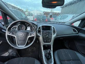 Opel Astra 1.4 Turbo 16V Hatchback 4Dr Benzine 1.364cc 88kW (120pk) FWD 2010-10/2015-10 (PD6EU; PE6EC; PE6EU; PF6EC; PF6EU) A14NET picture 23