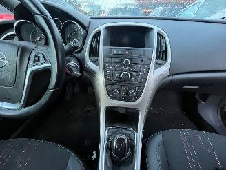 Opel Astra 1.4 Turbo 16V Hatchback 4Dr Benzine 1.364cc 88kW (120pk) FWD 2010-10/2015-10 (PD6EU; PE6EC; PE6EU; PF6EC; PF6EU) A14NET picture 20