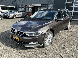 skadebil auto Volkswagen Passat 1.8 TSI Business Edition R 2017/4