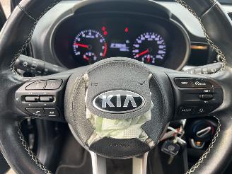 Kia Picanto 1.0 MPi DynamicLine picture 17