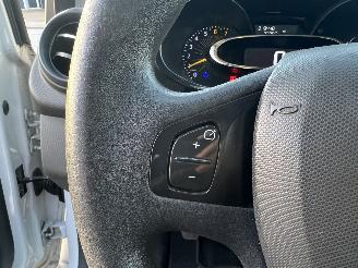 Renault Clio 0.9 TCe Authentique picture 18