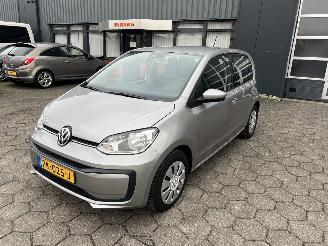Coche accidentado Volkswagen Up! 1.0 BMT Move up 2017/7