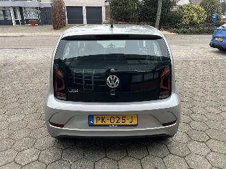 Volkswagen Up! 1.0 BMT Move up picture 4