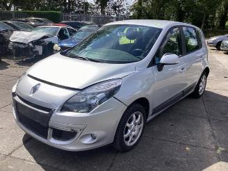 Autoverwertung Renault Scenic Scenic III (JZ), MPV, 2009 / 2016 1.6 16V 2011/2