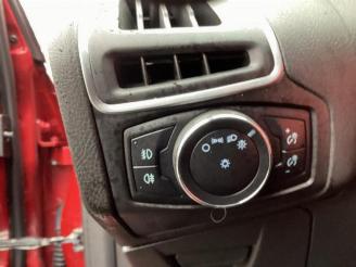 Ford Focus Focus 3 Wagon, Combi, 2010 / 2020 1.6 TDCi ECOnetic picture 16