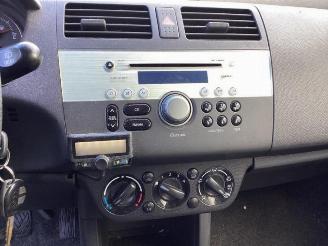 Suzuki Swift Swift (ZA/ZC/ZD1/2/3/9), Hatchback, 2005 / 2011 1.3 VVT 16V picture 16