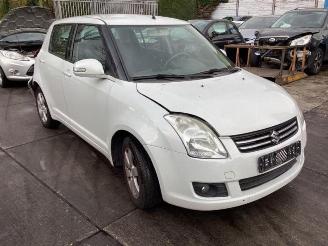 Salvage car Suzuki Swift Swift (ZA/ZC/ZD1/2/3/9), Hatchback, 2005 / 2011 1.3 VVT 16V 2010/12