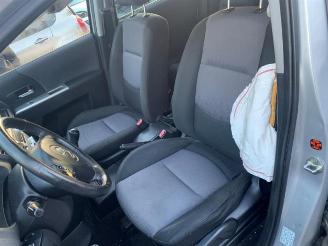 Mazda 5 5 (CR19), MPV, 2004 / 2010 2.0i 16V picture 23