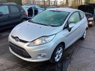 Coche siniestrado Ford Fiesta Fiesta 6 (JA8), Hatchback, 2008 / 2018 1.25 16V 2011/9