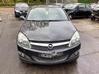 Opel Astra Astra H GTC (L08), Hatchback 3-drs, 2005 / 2011 1.6 16V picture 9
