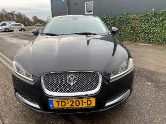 Jaguar XF 2.2 D 16V Sedan 4Dr Diesel 2.179cc 140kW (190pk) RWD 2011-05/2015-04  224DT; DW12C picture 2