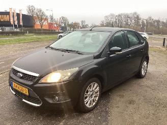 Schadeauto Ford Focus 1.6 TDCi 16V 100 Hatchback  Diesel 1.560cc 74kW (101pk) FWD 2007-11/2007-12  G8DC 2009/11