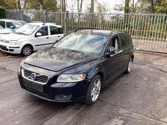Salvage car Volvo V-50 V50 (MW), Combi, 2003 / 2012 2.0 D4 20V 2010/10