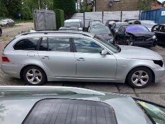 Dezmembrări autoturisme BMW 5-serie 5 serie Touring (E61), Combi, 2004 / 2010 523i 24V 2007/3