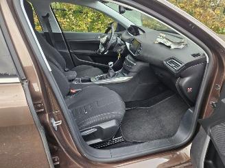 Peugeot 308 1.6 16V THP Hatchback 4Dr Benzine 1.598cc 92kW picture 9