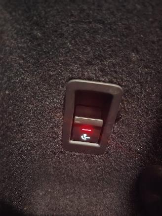 Audi Q3 S-Line DSG Matrix Leder Camera 2.0 tdi picture 23