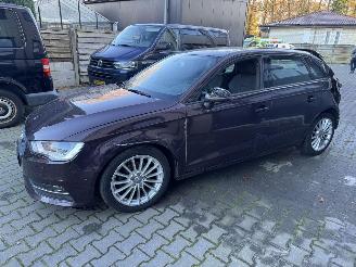 Schadeauto Audi A3 SPORTBACK 1.4 TFSI 2015/1