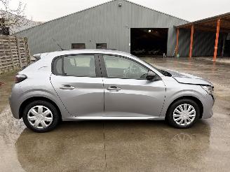 Peugeot 208 BLUEHDI picture 24