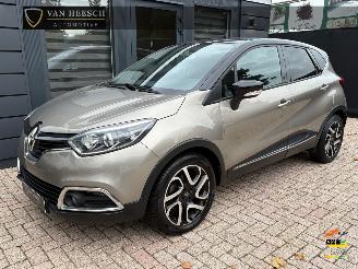 damaged passenger cars Renault Captur 1.2 TCe Dynamique | Automaat Navi Camera 2015/6