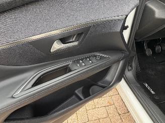 Peugeot 3008 1.2 PureTech Première | Navi Panoramadak Camera picture 16