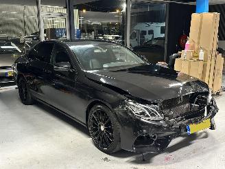 Vaurioauto  passenger cars Mercedes E-klasse E200d 2017/1