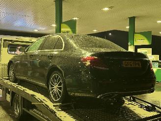krockskadad bil auto Mercedes E-klasse E200d Pano Automaat Burmester 2018/5