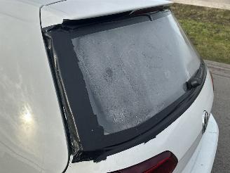 Volkswagen Golf 1.0 Tsi Join Edition picture 7