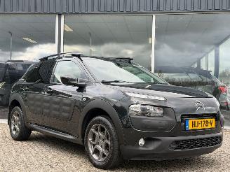 Unfallwagen Citroën C4 cactus 1.2 PureTech Shine 2015/11