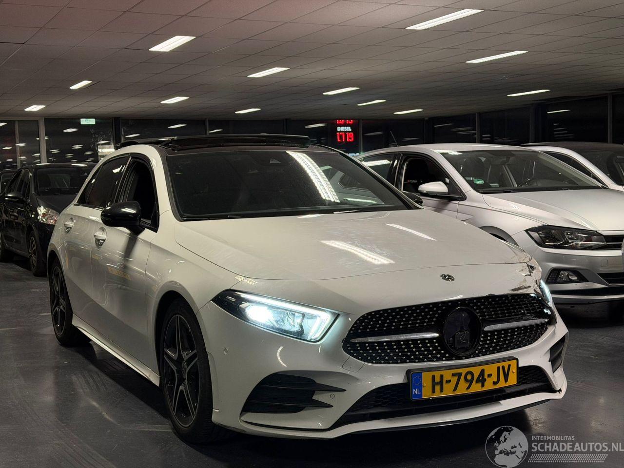 Mercedes A-klasse A160 AMG PANO NAP!