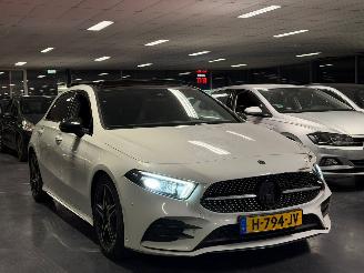 skadebil auto Mercedes A-klasse A160 AMG PANO NAP! 2020/2