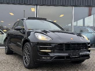 škoda osobní automobily Porsche Macan Macan 3.6 Turbo PANO FULL OPTION 2017/10