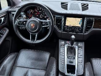 Porsche Macan Macan 3.6 Turbo PANO FULL OPTION picture 19