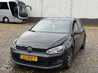 Schadeauto Volkswagen Golf Golf 1.2 TSI Highline AUTOMAAT 2013/3