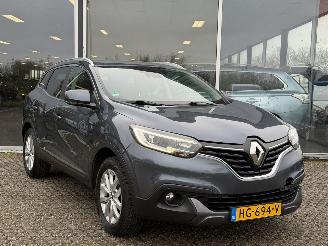 uszkodzony samochody osobowe Renault Kadjar 1.2 TCe Intens Bose NAP 2015/10