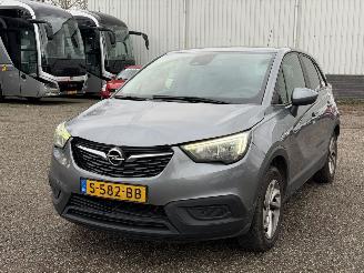 damaged passenger cars Opel Crossland X 1.2 Turbo AUTOMAAT Innovation 2018/10