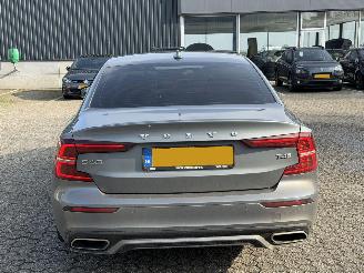 Volvo S-60 S60 2.0 T4 R-Design picture 5