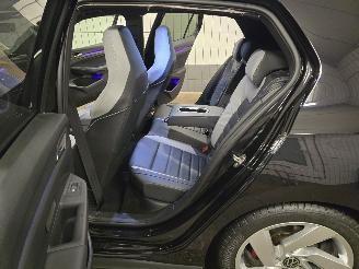 Volkswagen Golf GTD picture 8