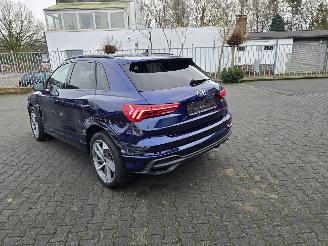 Audi Q3 Hybride S-LINE picture 4