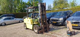 škoda jiné Alle  heftruck 4000kg  clark 1993/7