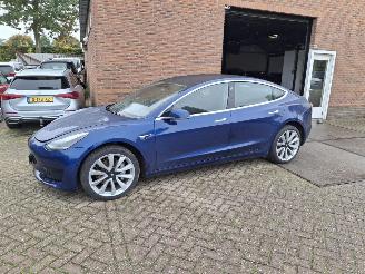 Schadeauto Tesla Model 3 rdw   60kwh   navi 2019/12