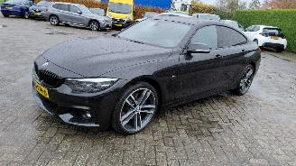 Damaged car BMW 4-serie 418i  136pk  m paket  leer 2019/1