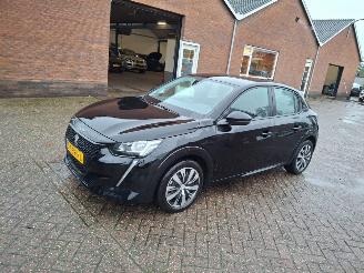  Peugeot e-208 ev  136pk      50kwh accu   navi 2023/4