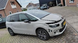 Citroën Grand C4 SpaceTourer 1.2i  shine   96kw   navi 7 persoons picture 15
