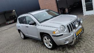 Damaged car Jeep Compass 2.4i  125kw   airco  navi 2009/5