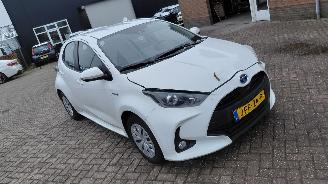 Avarii autoturisme Toyota Yaris 1.5 hybrid  comfort   navi clima 2021/2